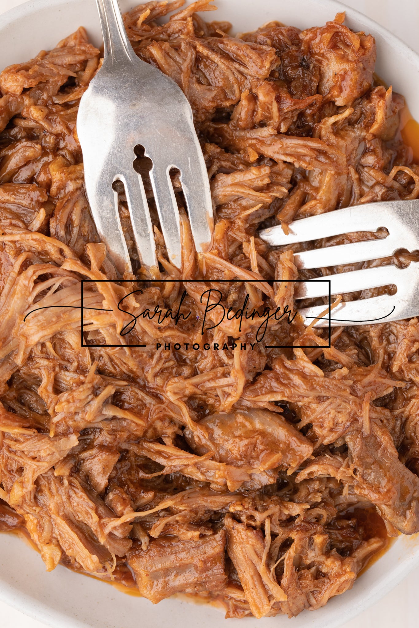 Dutch Oven BBQ Pulled Pork - Exclusive