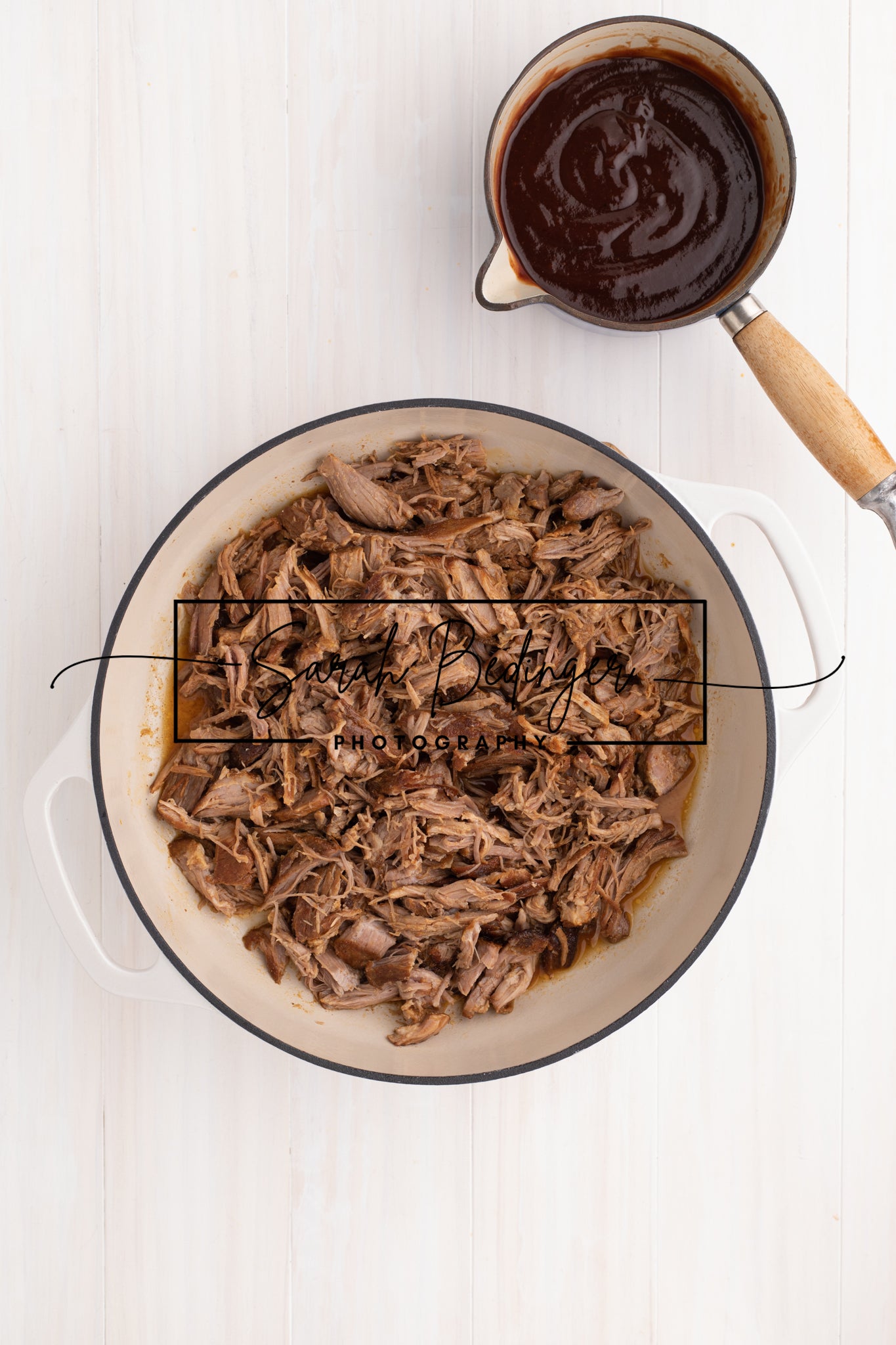 Dutch Oven BBQ Pulled Pork - Exclusive